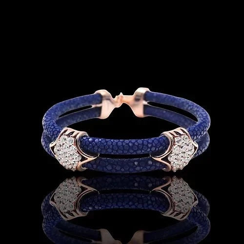 Bracelet stingray leather blue. "LUXURY ICEBABY MIAMI bracelet"